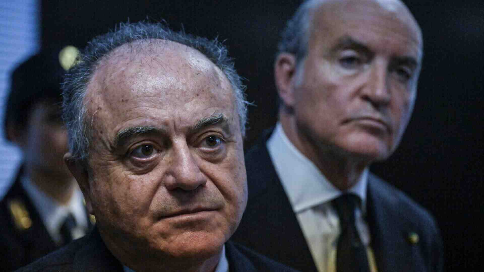 Il portatile di Gratteri: un cattivo esempio per i magistrati