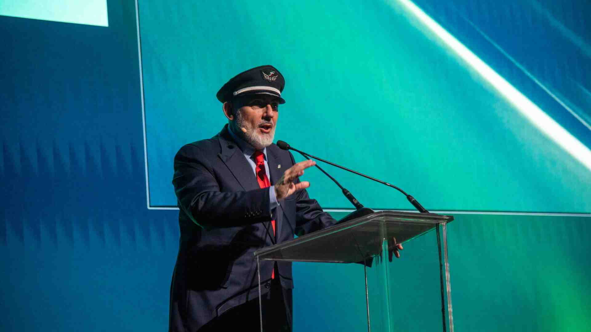 Più concorrenza, meno stato. Il governo prepara una svolta su Fs. Tre punti