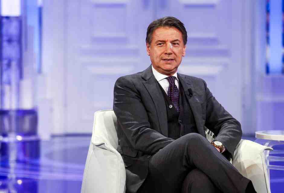 Il Conte “repubblicano”: dialogo al Farnese con La Malfa