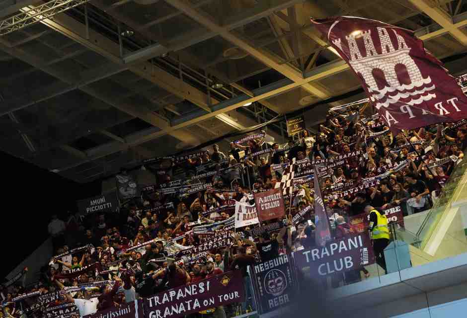 Sono 30 anni che il basket italiano sopravvive a fallimenti e rinunce