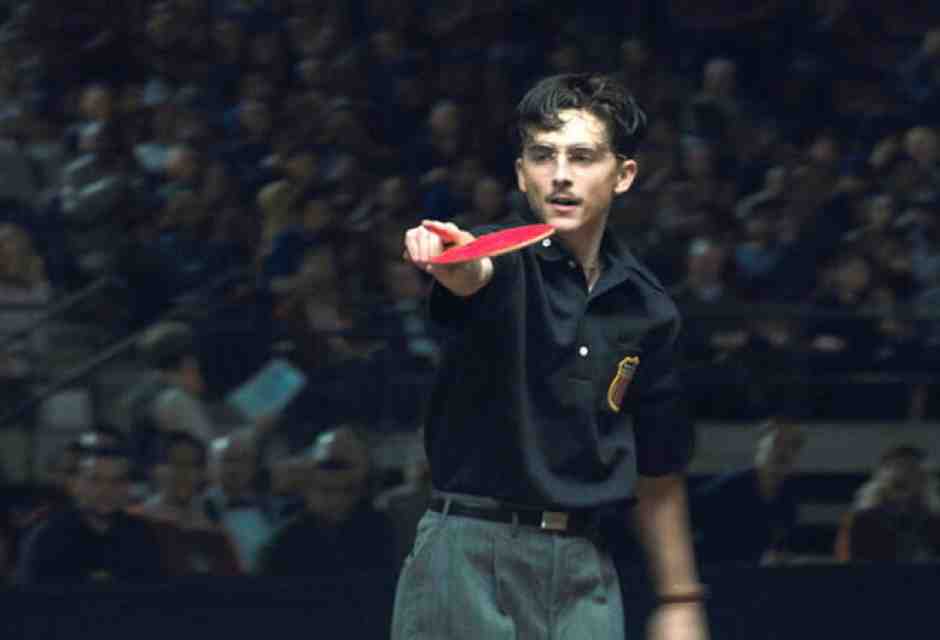 “Marty Supreme” e il vizio di borbottare davanti ai film belli