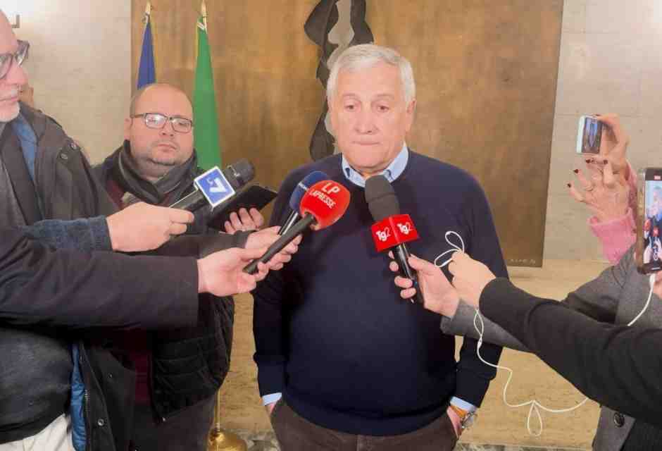 Mozzorecchi in guanti bianchi a Crans-Montana