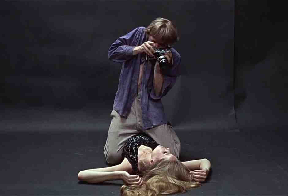 Film al rogo. Storia, tormenti e capricci della censura