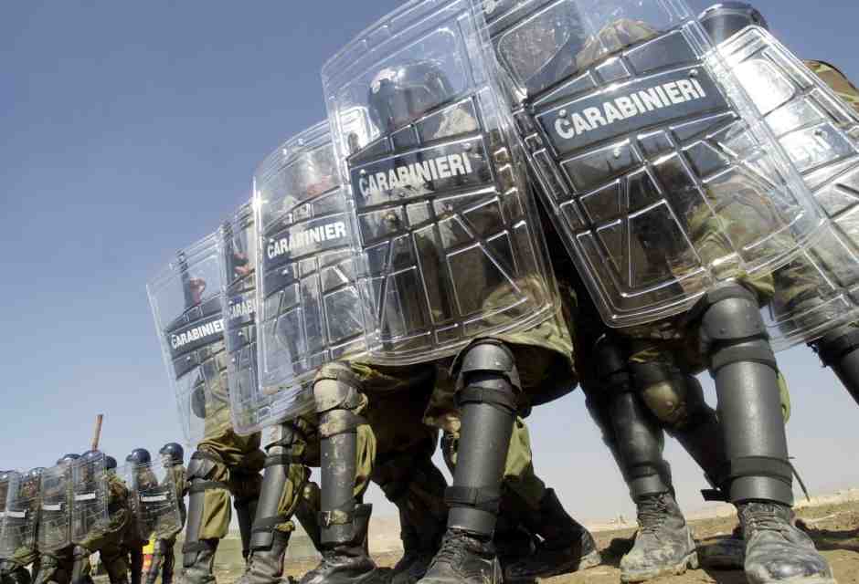 Due carabinieri sono stati minacciati in Cisgiordania da un colono. La ricostruzione