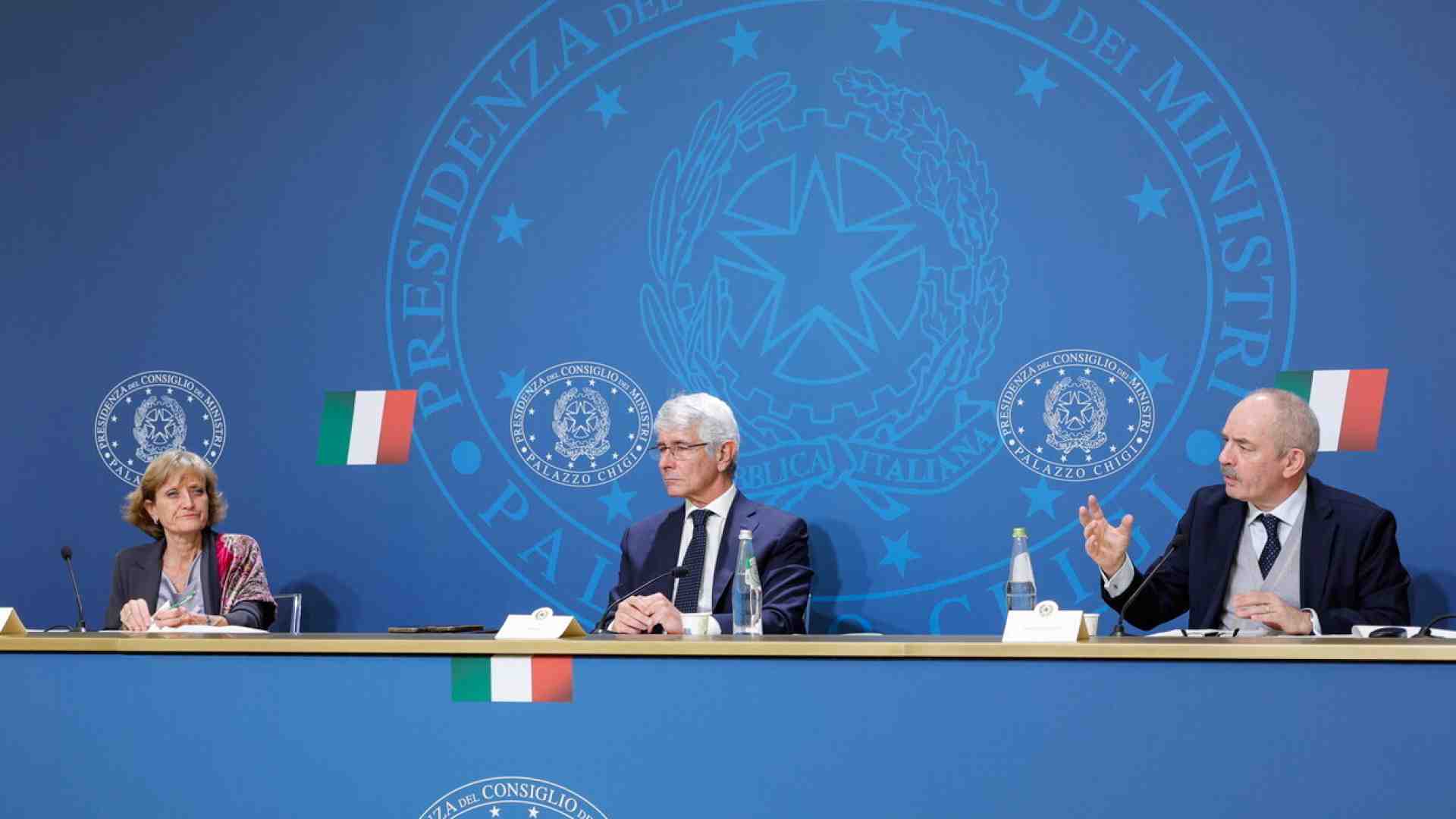 Meloni e la Memoria. Oltre il ddl Antisemitismo: ecco le proposte allo studio a Palazzo Chigi per contrastare il fenomeno