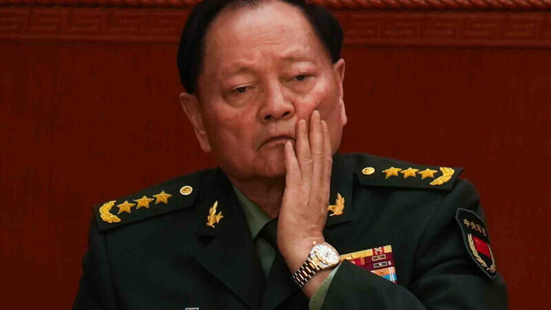 Xi Jinping lavora al suo quarto mandato e obbliga l’esercito a essergli fedele a qualunque costo