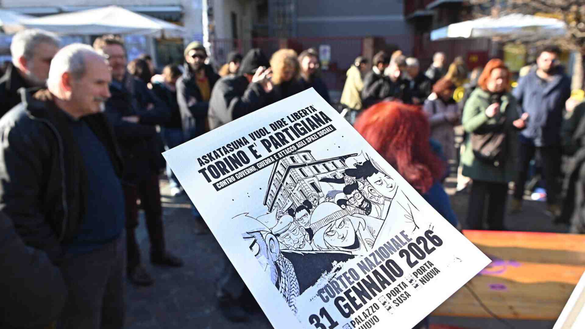 Torino si prepara al corteo contro lo sgombero di Askatasuna. L'allerta in città