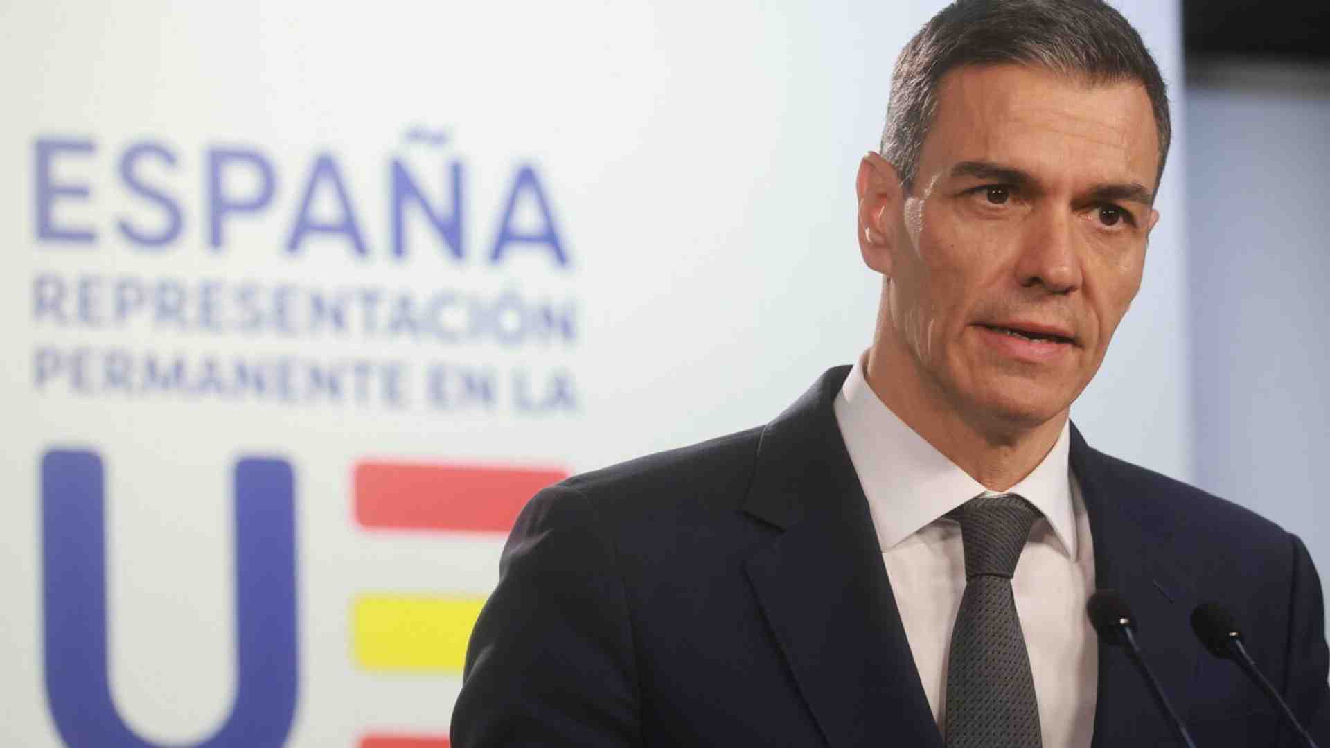 La politica migratoria di Sánchez e il tavolo traballante della sua maggioranza