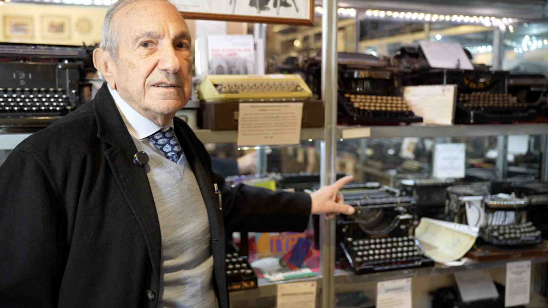 “Era uno strumento che insegnava l’attenzione”: viaggio nel Museo della macchina da scrivere