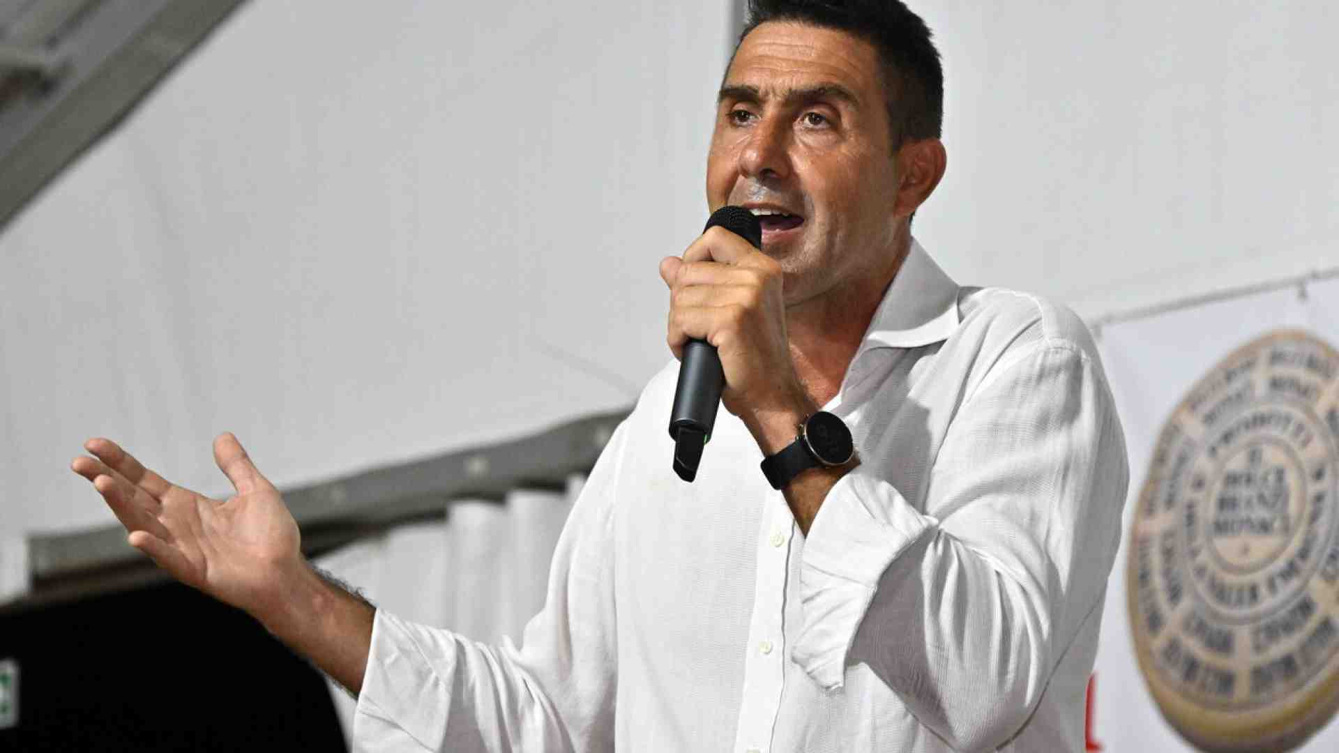 J. D. Vannacci: vite politiche parallele dei vice di Trump e Salvini