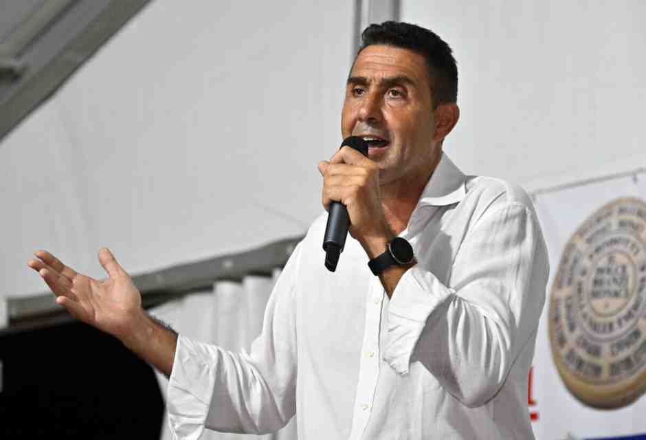 J. D. Vannacci: vite politiche parallele dei vice di Trump e Salvini