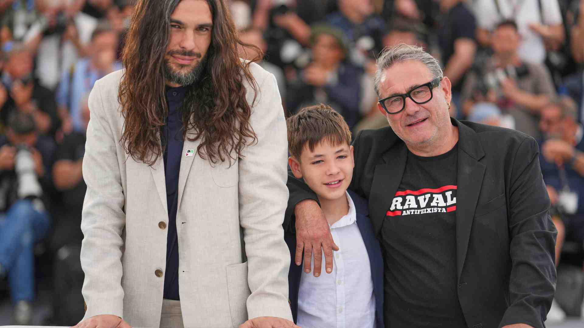 Si grida al capolavoro, ma “Sirat” di Laxe fa dell’essere eccessivo e straripante la sua unica caratteristica