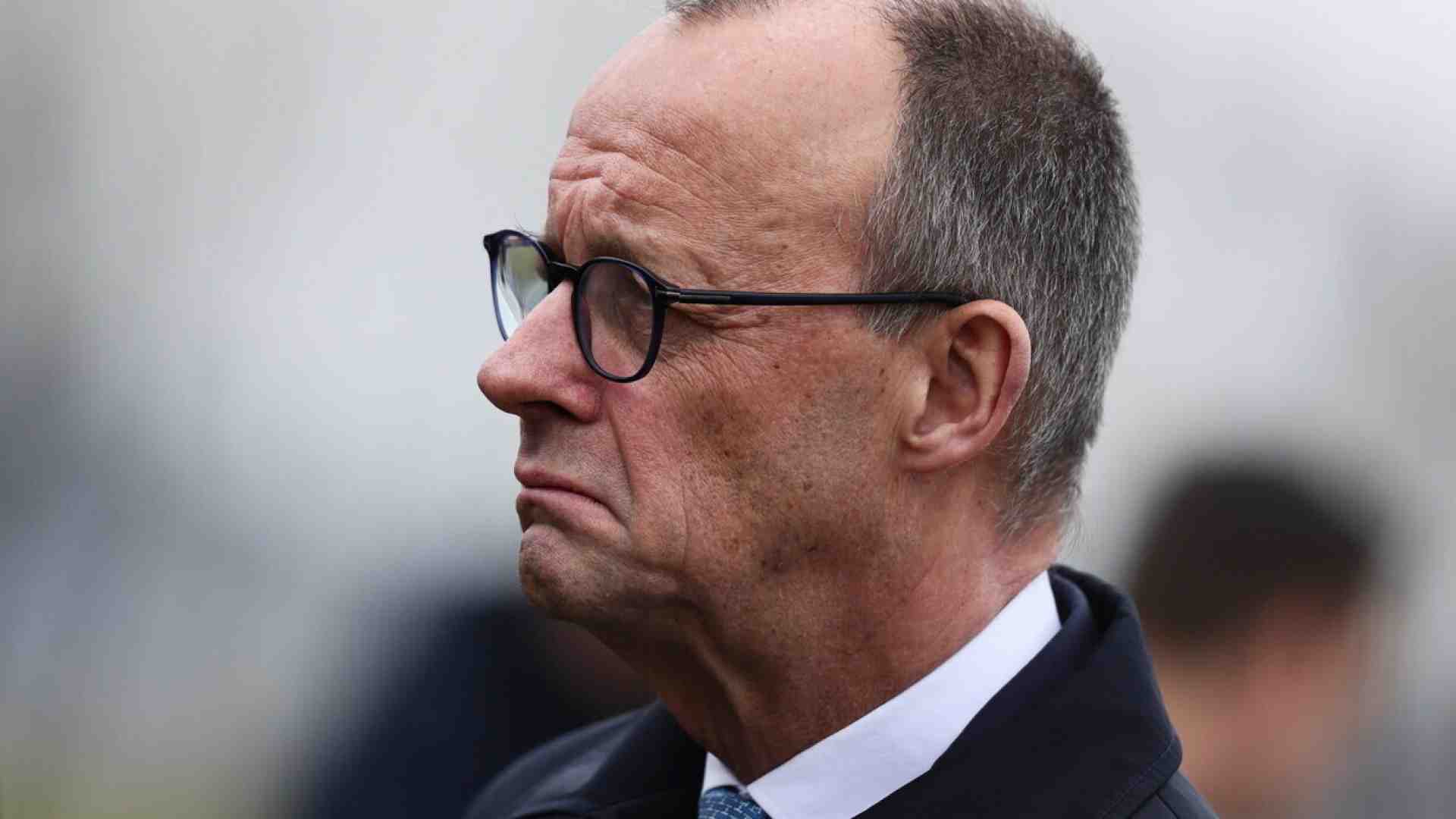 Forte dei dati da scansafatiche, Merz cerca di dare ai tedeschi un po’ di senso del dovere