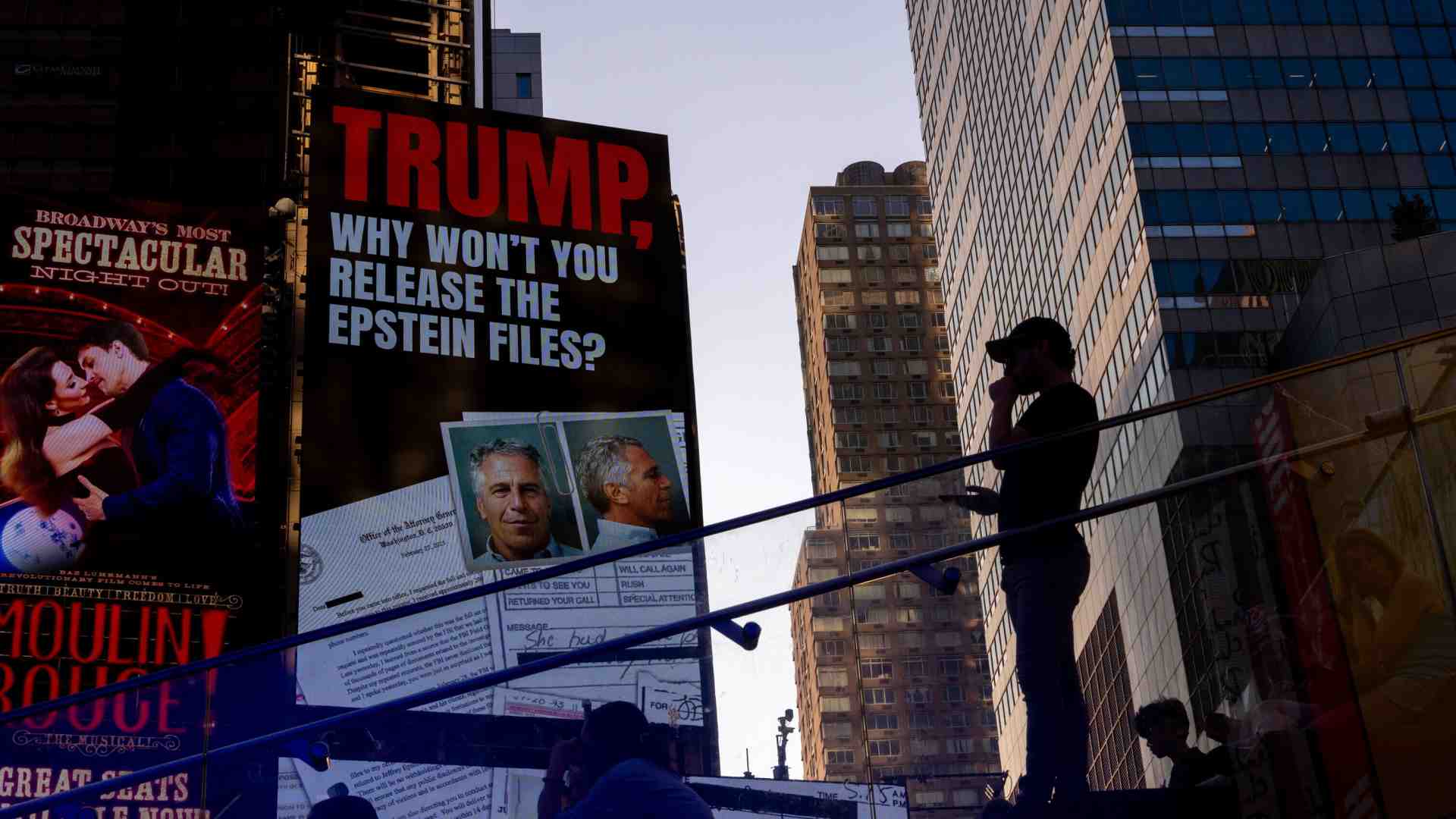 A Jeff, che te serve. La commedia fantozziana degli Epstein files