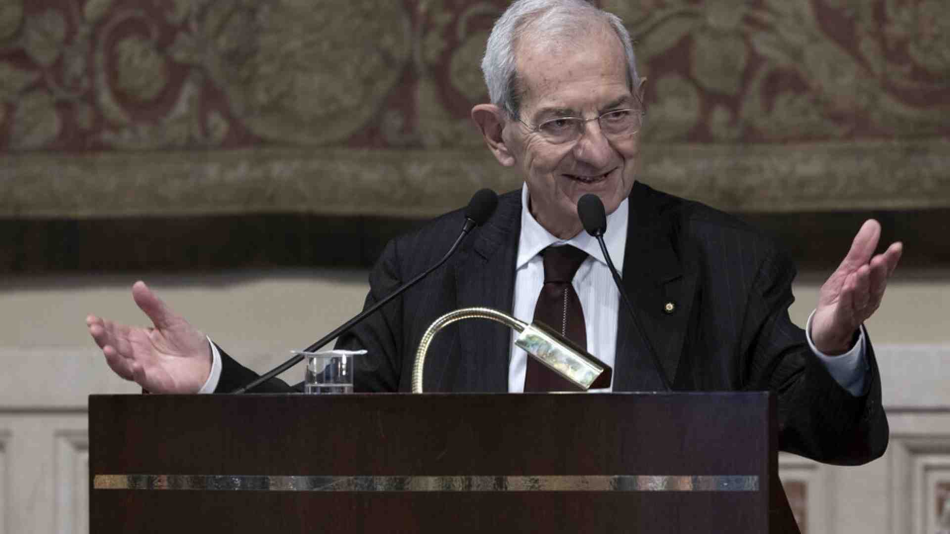 Il "forse" di Luciano Violante, le Olimpiadi della pace e la strana coerenza di Niscemi