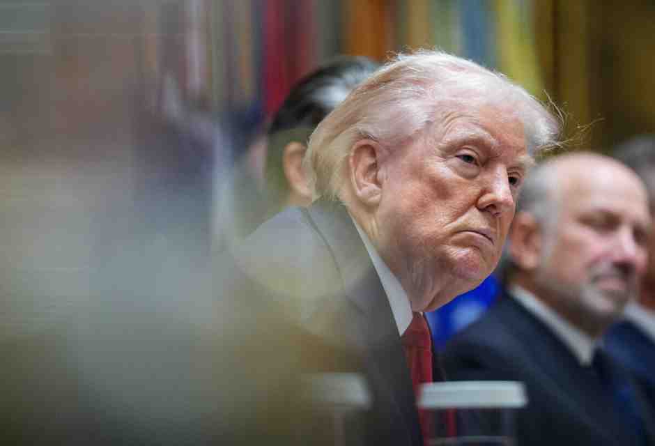 La lenta risposta all'autoritarismo di Trump