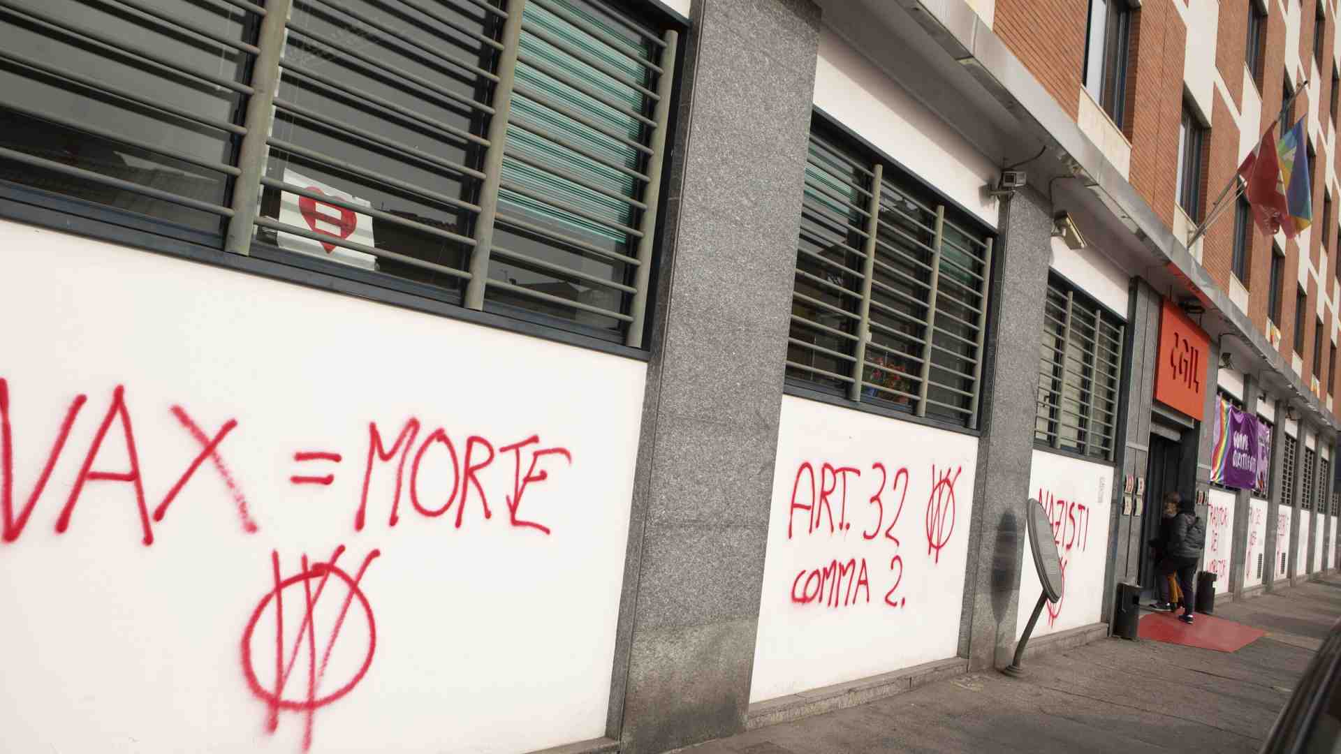 Trenta mesi per ritirare lo studio fragile sui danni da vaccino: troppo tardi per fermare la disinformatija no-vax