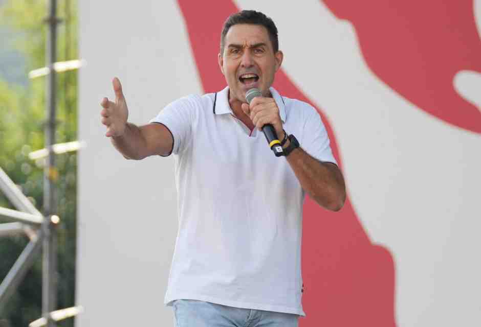 Vannacci e i suoi seguaci: chi va, chi resta e chi aspetta