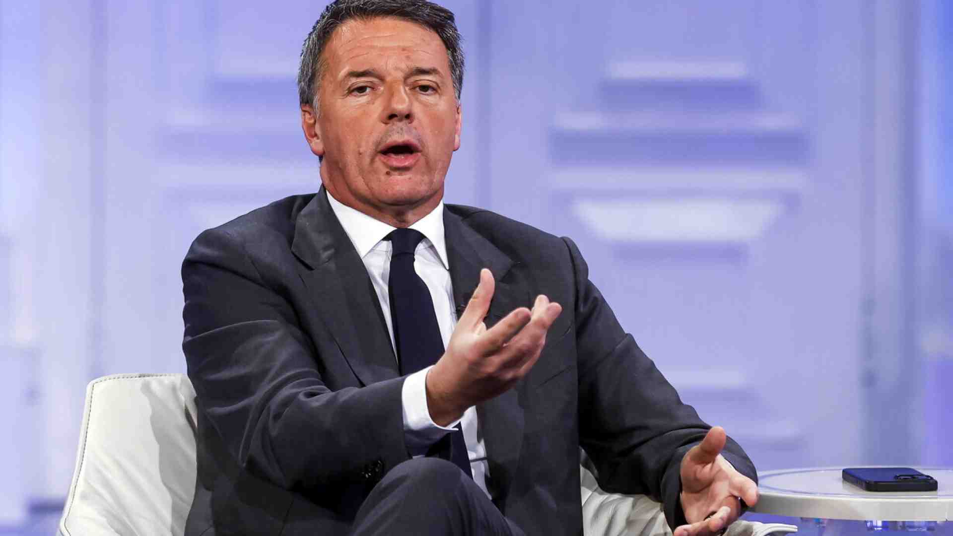 Parla Renzi: "La scissione di Vannacci farà molto male a Meloni. Per la sinistra è un assist, ma ora diamoci una mossa”