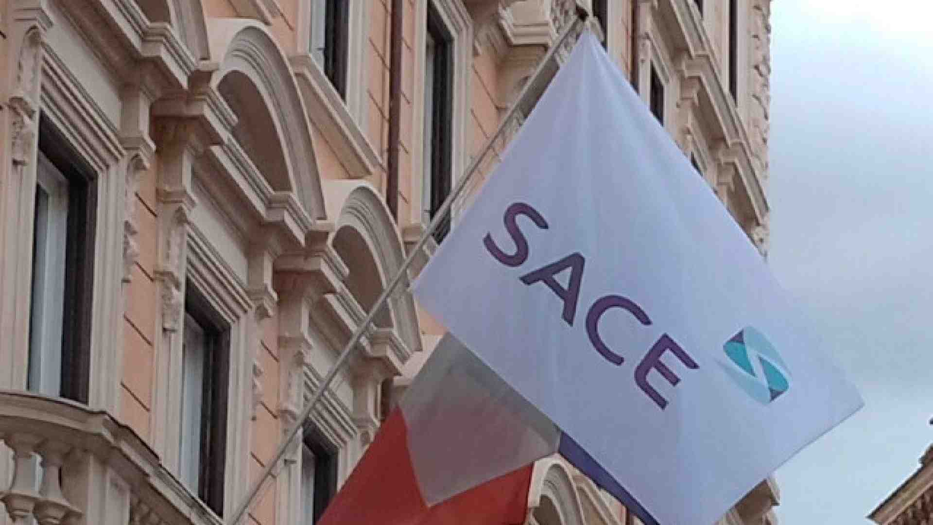 Perché Sace voleva salvare Saks (e non riuscì)