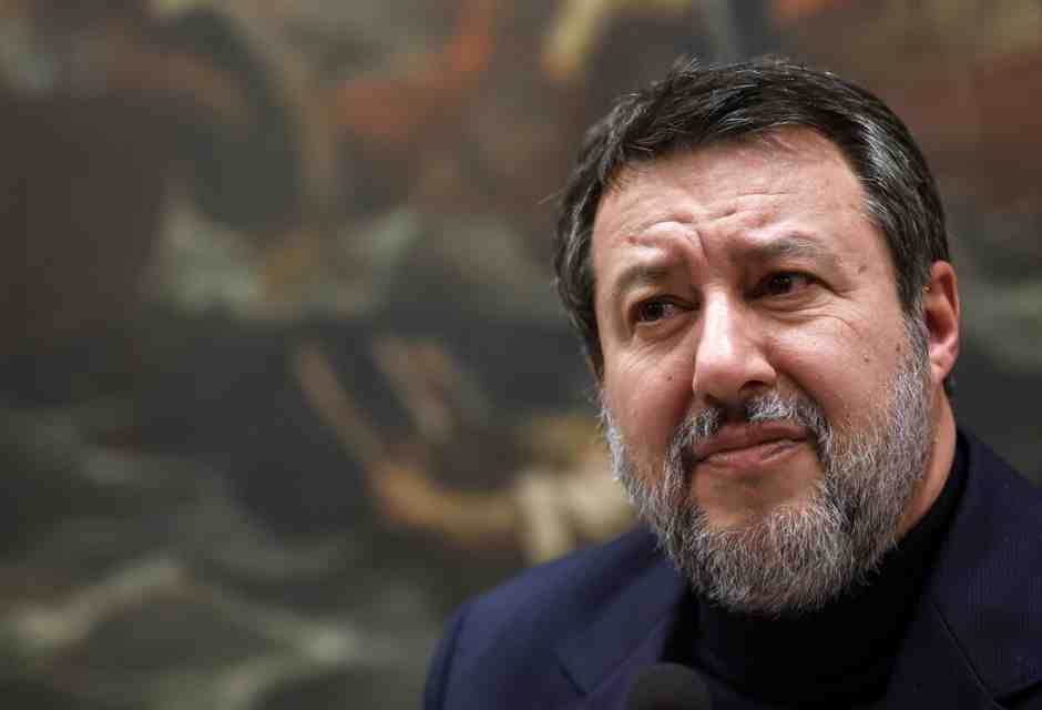 Vannacci, il debunker di Salvini: così ricorda alla Lega tutte le promesse non mantenute. Rischio di ritorno al trucismo