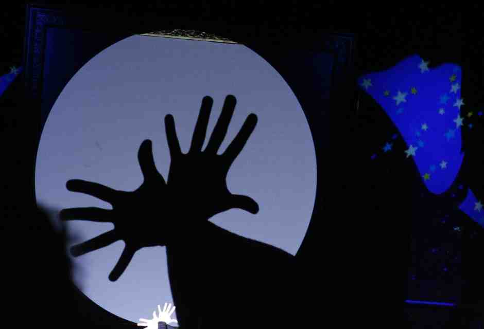 Supermagic torna dall’8 febbraio con “Elementi”: illusioni, risate e stupore