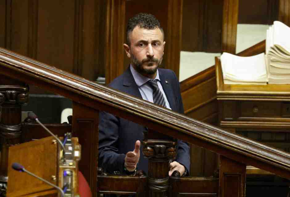 Il vannacciano Pozzolo favorevole allo Ius soli? "Chi nasce qui è italiano", dice in tv