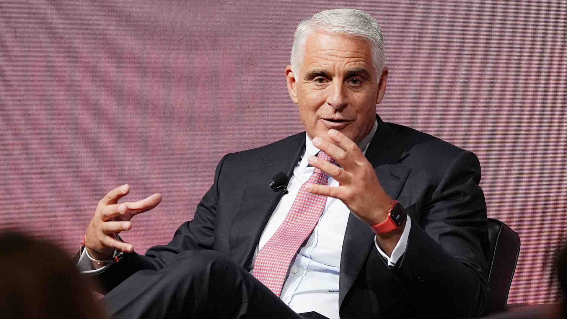 Dopo Messina, anche Orcel si allontana dai giochi italiani. Fino a quando?