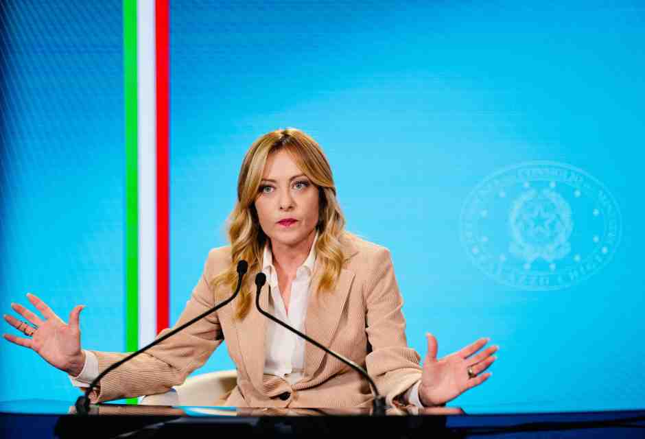 Meloni pensa a un pacchetto energia “europeo”