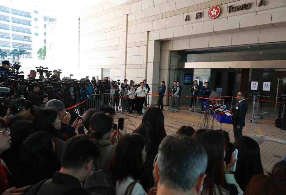 Kyiv, Teheran, Lai. Libertà rimosse che valgono più di Pucci