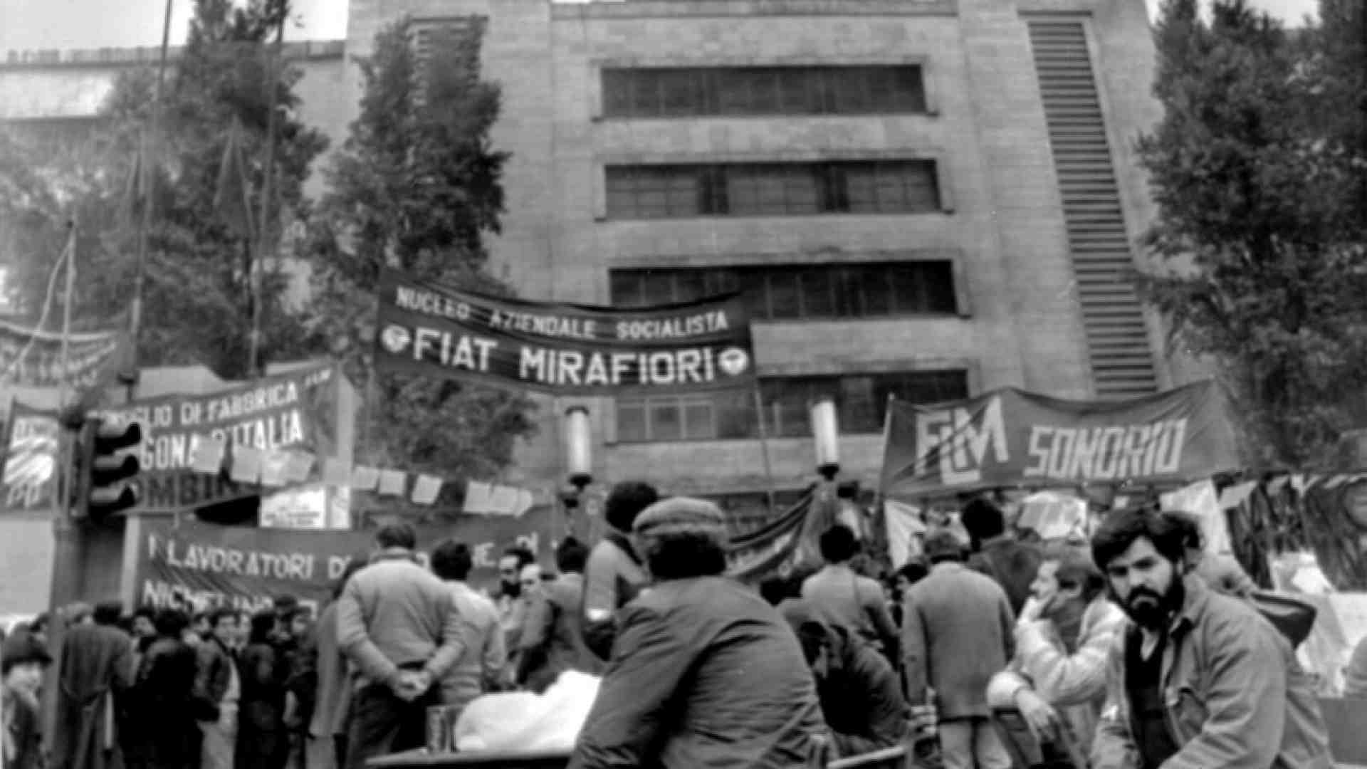 Torino di miseria e nobiltà nel dialogo col nonno carrozziere mai conosciuto