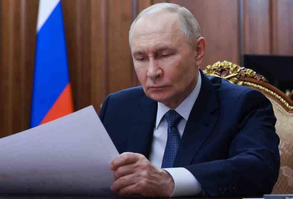 Salvini e Vannacci visti da Putin, votare per Kyiv col cuore a Mosca