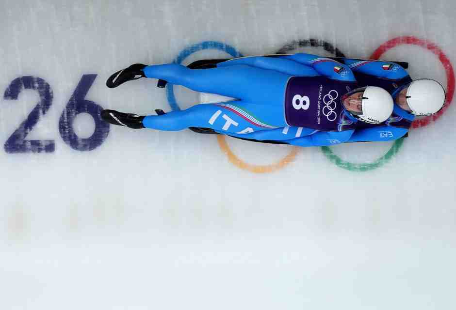 Andrea Vötter e Marion Oberhofer hanno vinto l'oro nello slittino doppio femminile
