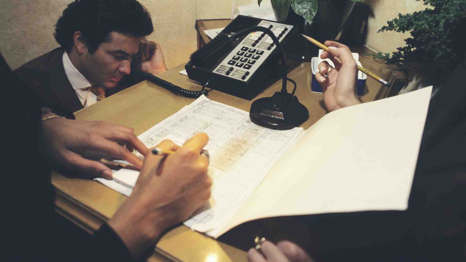 L'orgoglio di dire no alla "no-show fee". Esercizio di libertà contro la prepotenza dei ristoratori