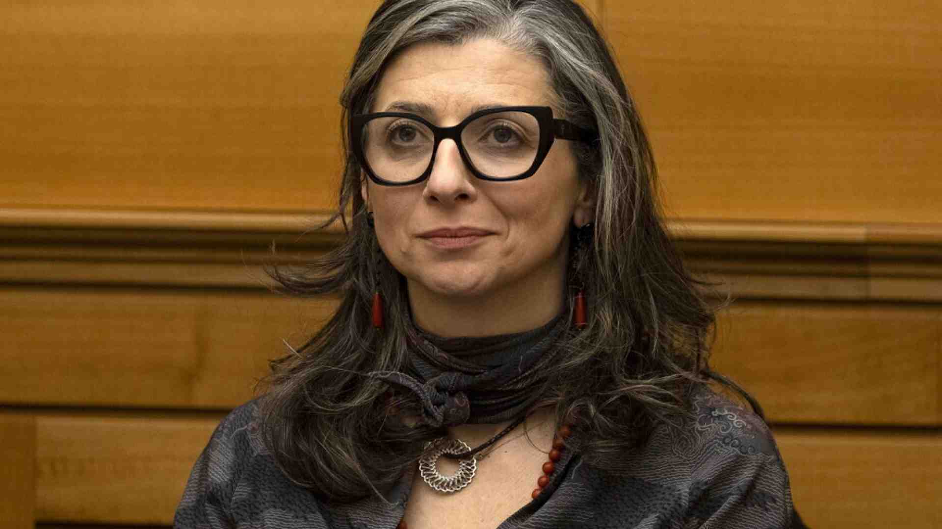 Francia sì, Albanese no