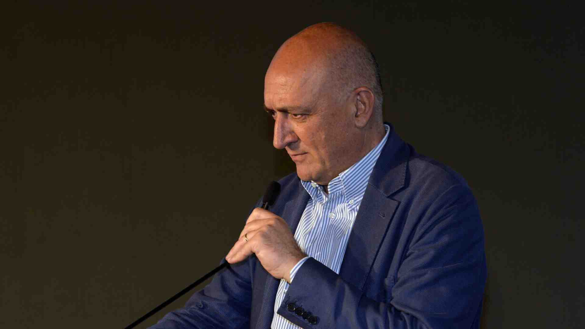 Ventre a terra. I dem laziali partono con anticipo all’ascolto dei territori (Roma non basta)