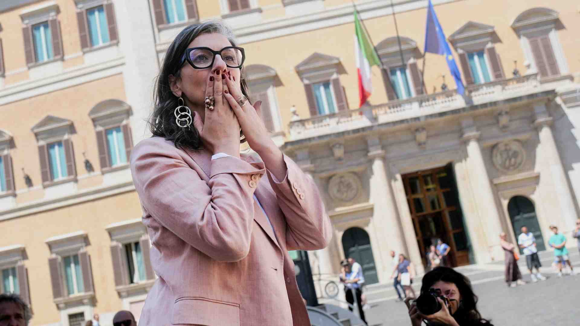 Anche la Germania contro Francesca Albanese: "Dichiarazioni inappropriate"