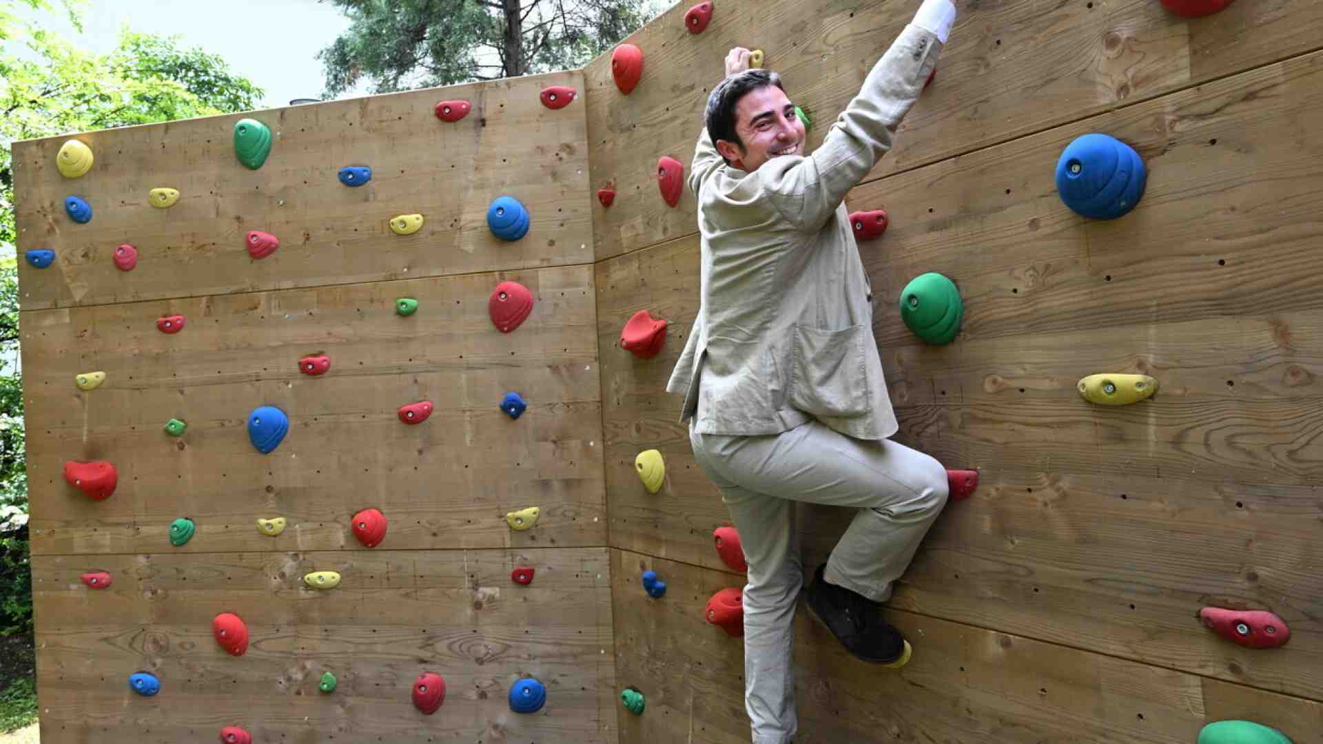 Lorenzo Pacini, giovane dem a sinistra di tutti i dem. Idee toste, non tutte da applausi