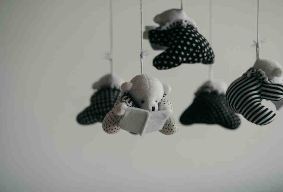 Parigi vuole un “piano Marshall per la natalità”. L’eccezione francese è finita