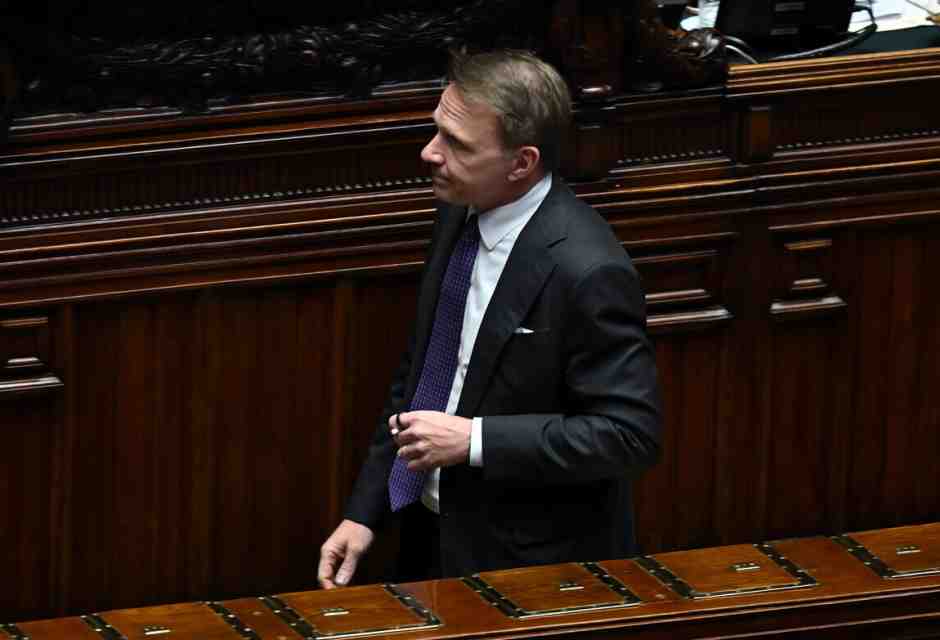 “Vannacci in maggioranza? Vedremo. Sul referendum arriverà Meloni”. Parla Lollobrigida