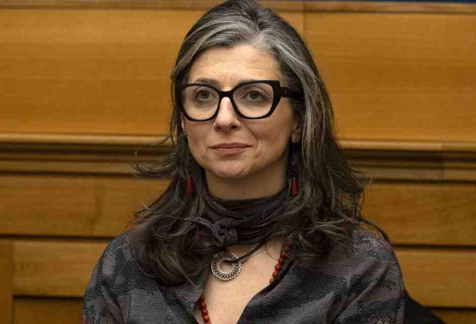 Francia sì, Albanese no