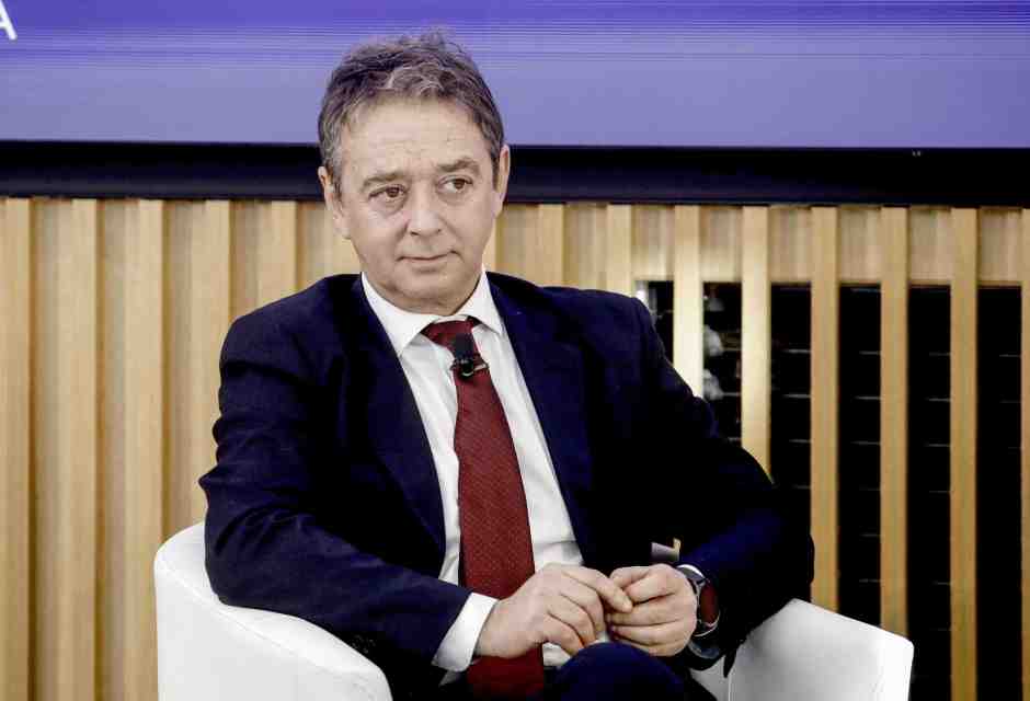 Cosa serve all’Italia per avere meno auto dazi. Parla Fontana (Confindustria)