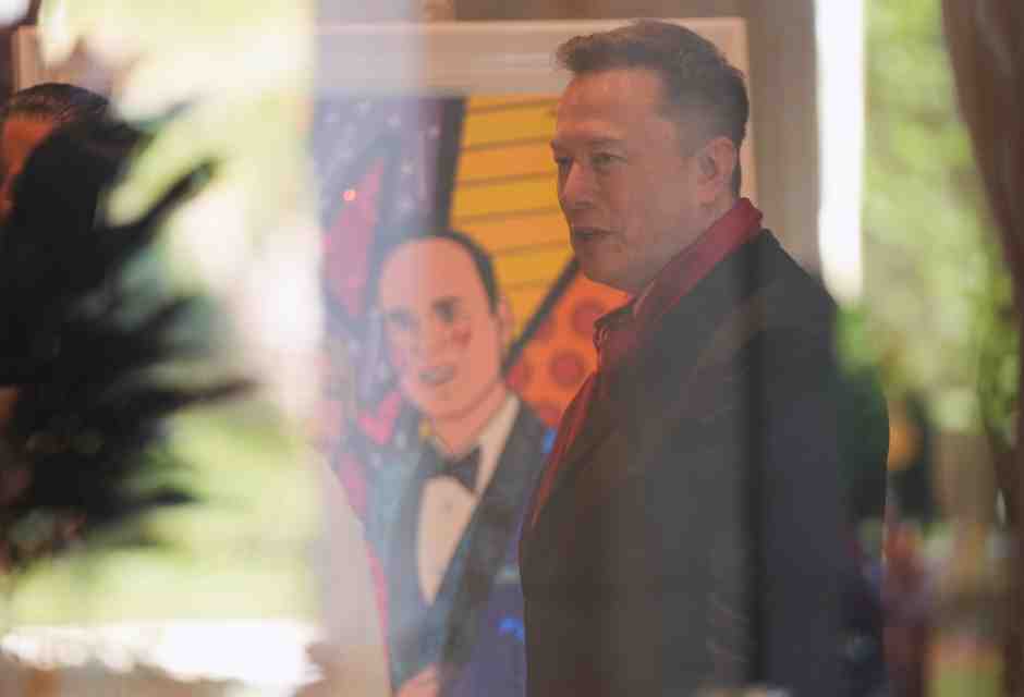 Ora Elon Musk vuole la Luna