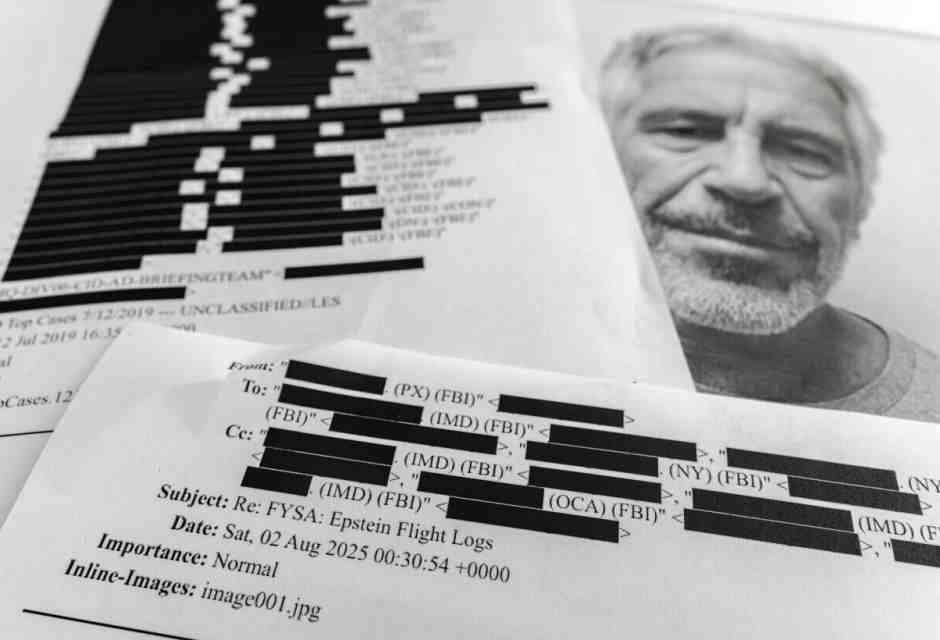 Credere a una teoria del complotto vuol dire sostenerle tutte quante