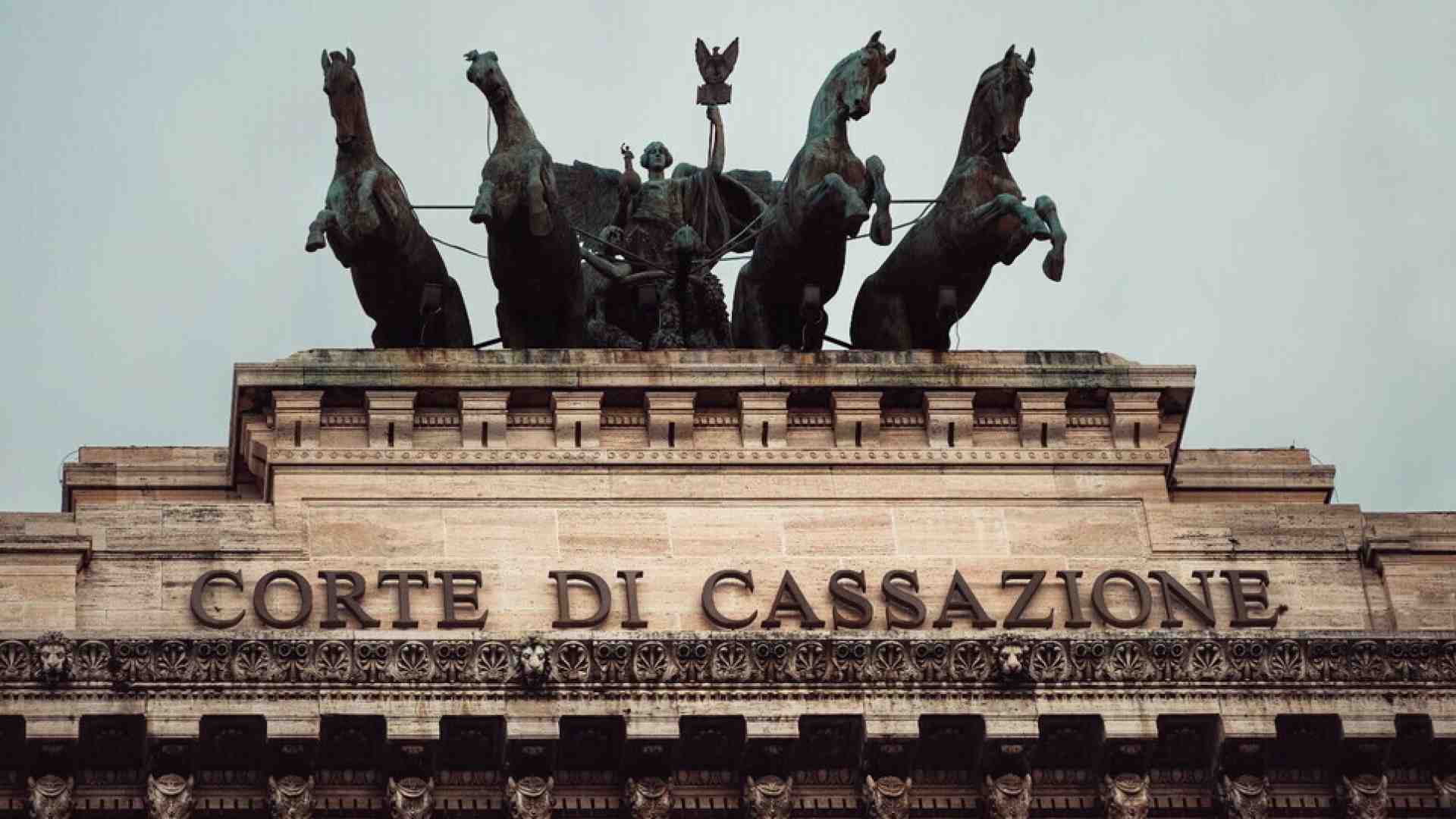 “Le toghe per il No dovevano astenersi in Cassazione”, dice l’ex pg Vitaliano Esposito