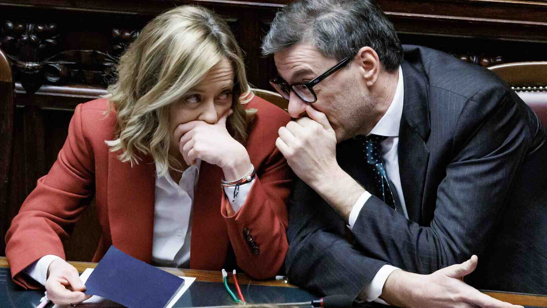 Il 15 per cento dei contribuenti paga il 63 per cento dell’Irpef: per tagliare le tasse bisogna tagliare la spesa