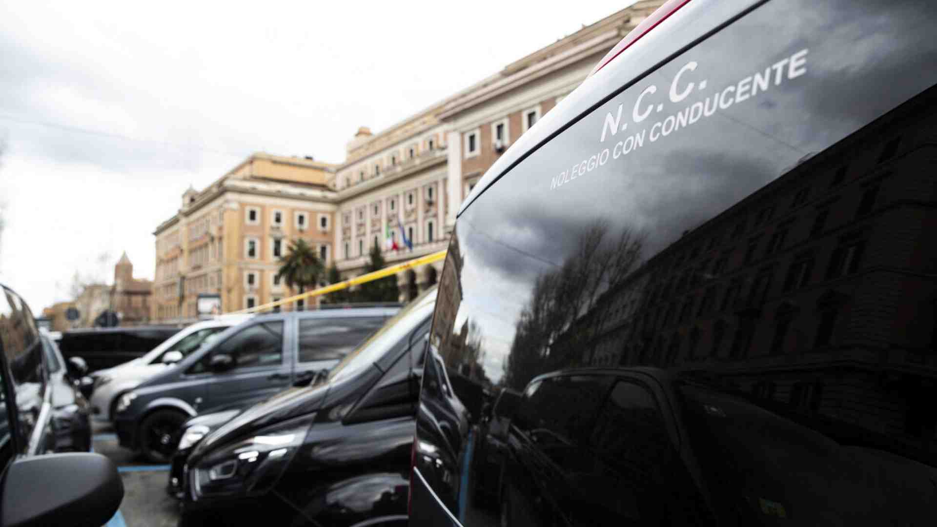 Su taxi e Ncc urge una nuova legge quadro. Ci scrive Andrea Romano