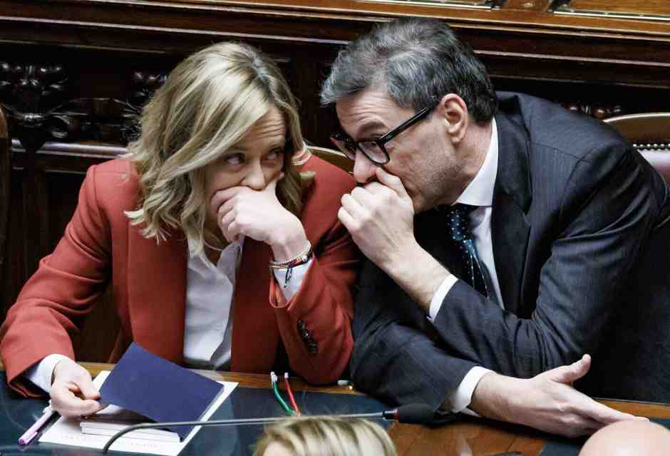 Il 15 per cento dei contribuenti paga il 63 per cento dell’Irpef: per tagliare le tasse bisogna tagliare la spesa