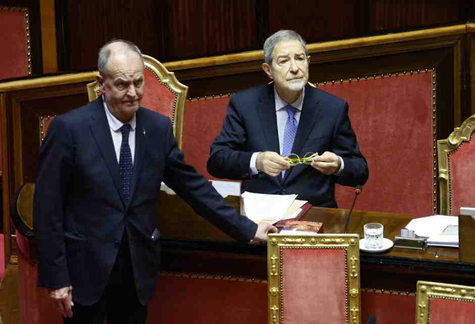 Congelare anche le pre-intese sull'Autonomia in attesa dei Lep: gli emendamenti di FdI