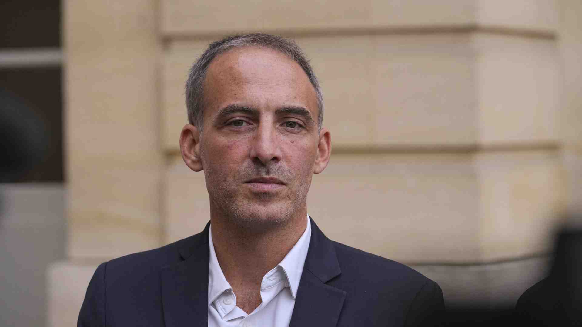 Glucksmann (ri)traccia una linea rossa con gli insoumis radicali